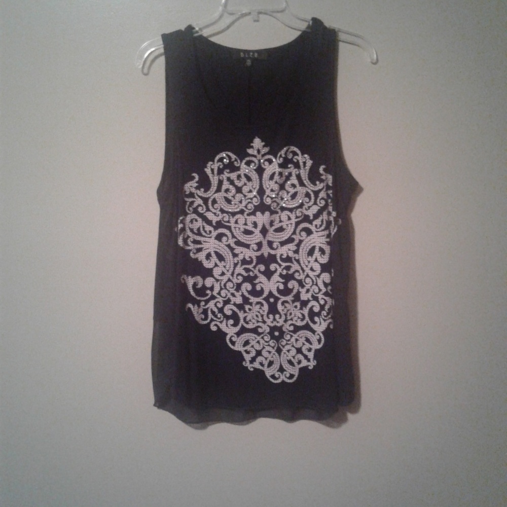 B.l.e.u. brand blouse